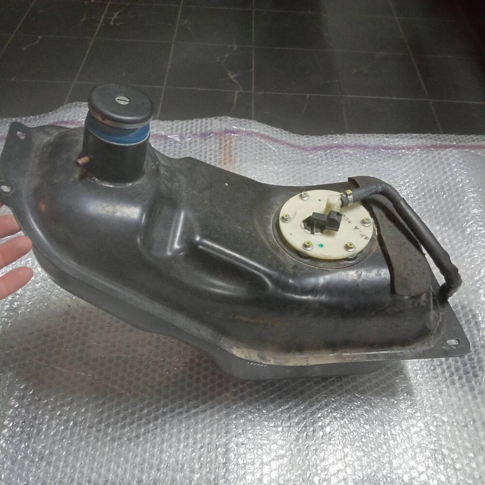 Serbatoio Kymco Downtown 125 (2)