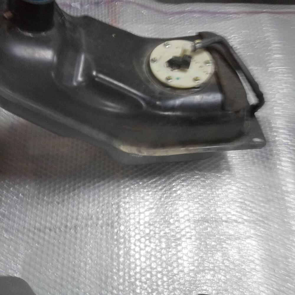 Serbatoio Kymco Downtown 125 (4)