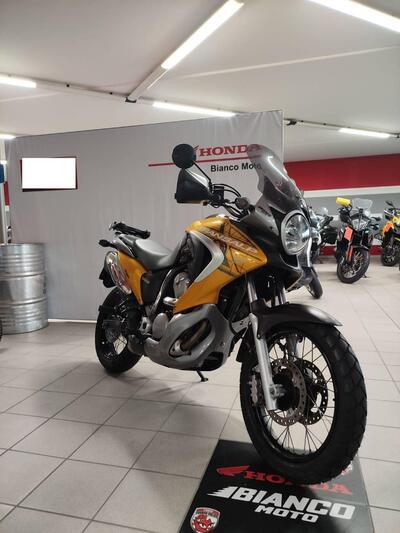 Honda Transalp XL 700 V (2007 - 2013) usata