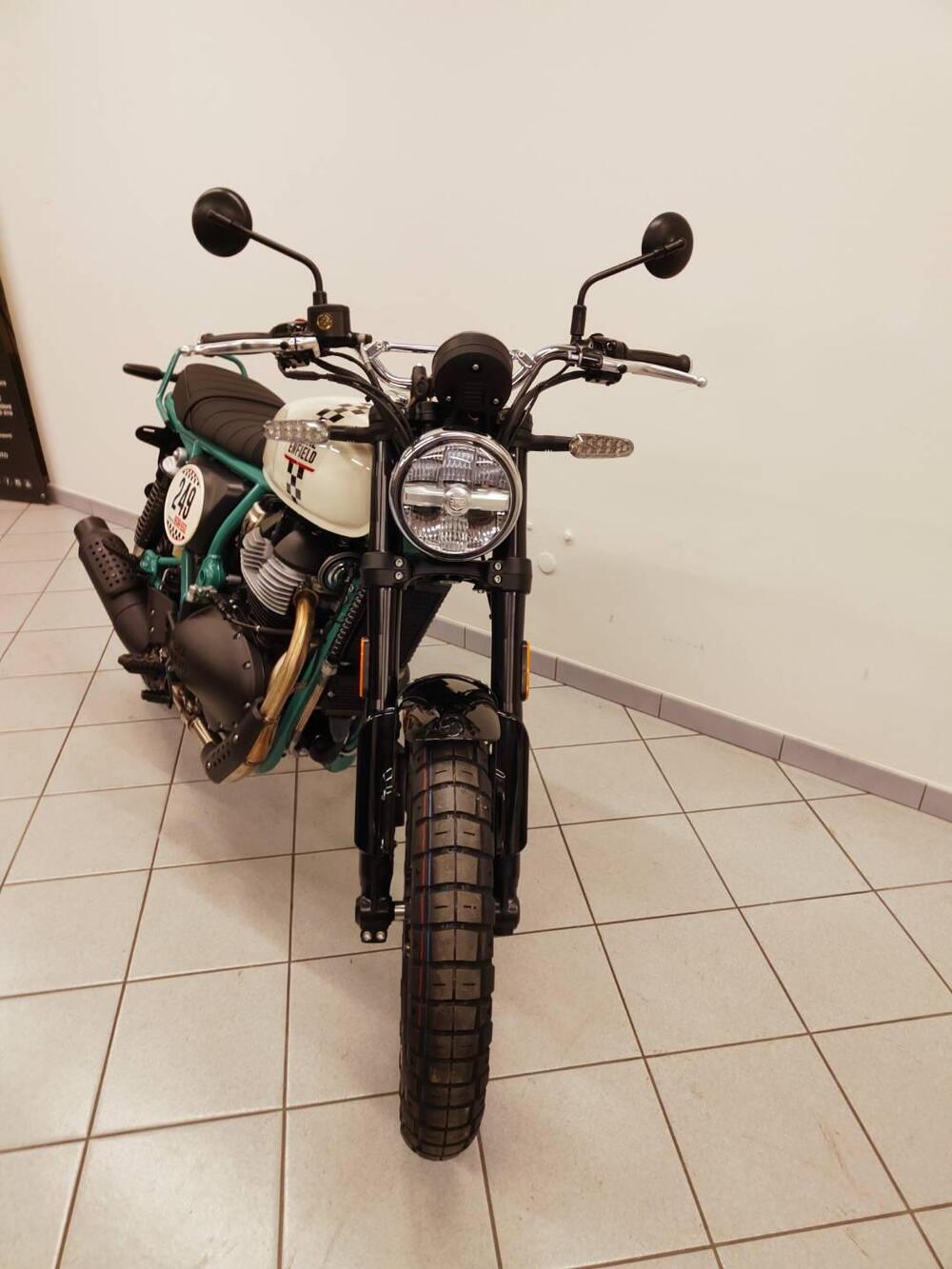 Royal Enfield Bear 650 (2025) (5)