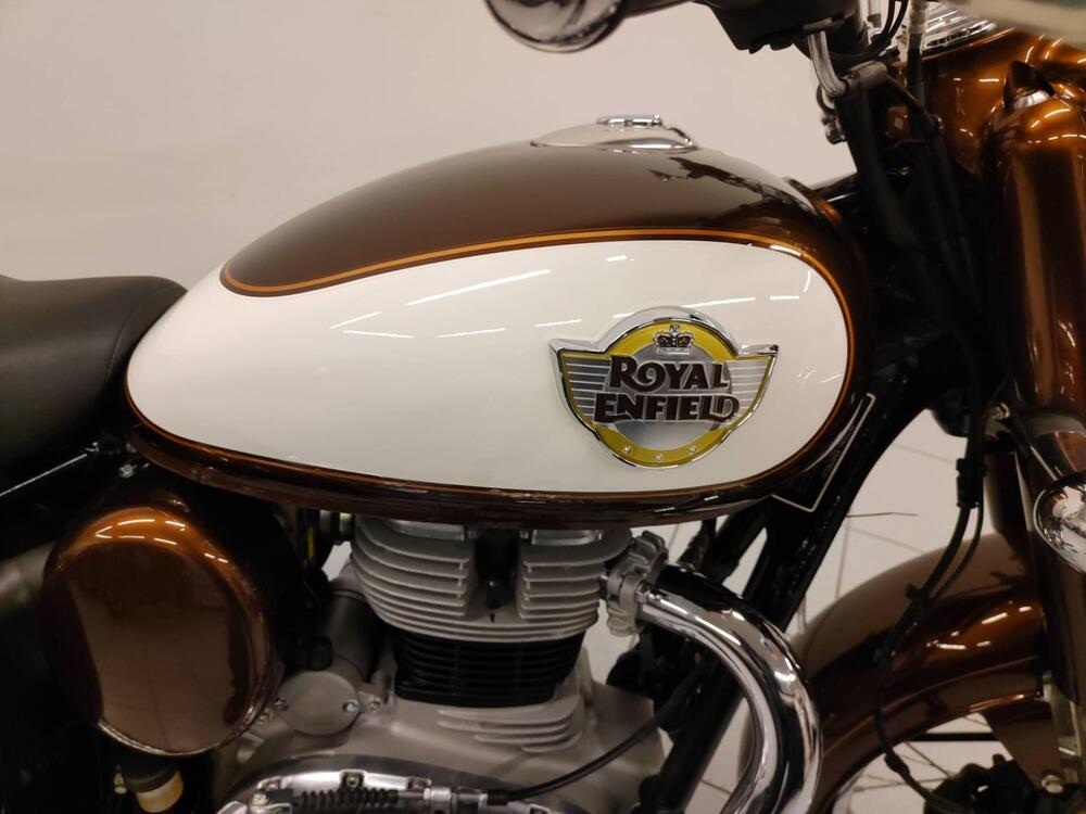 Royal Enfield Classic 350 (2021 - 26) (10)