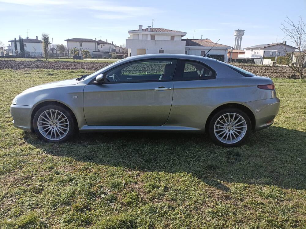 Alfa Romeo GT usata a Padova (2)