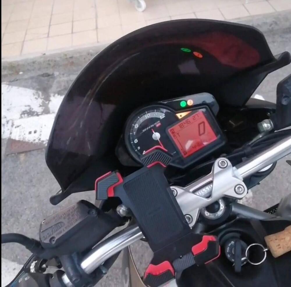 Aprilia Shiver 750 ABS (2010 - 17) (4)