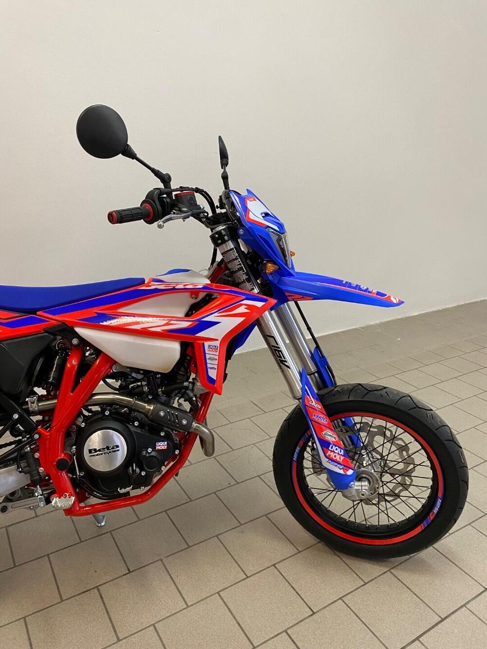 Betamotor RR 125 4T Motard R (2023 - 24) (4)