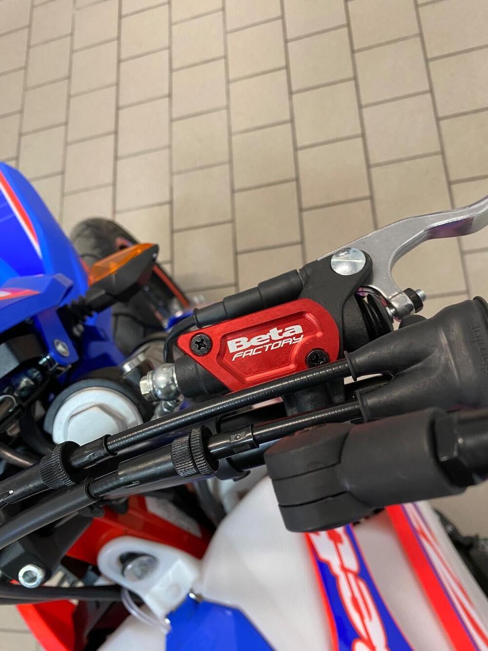 Betamotor RR 125 4T Motard R (2023 - 24) (7)