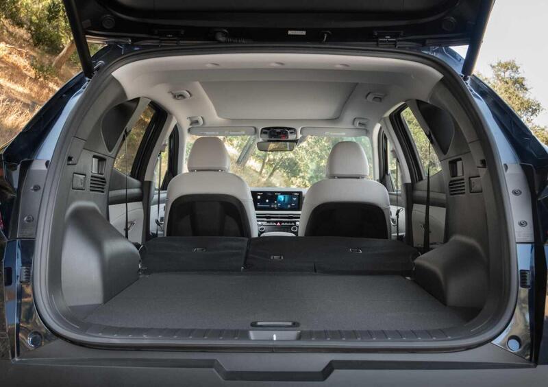 Hyundai Tucson (2020-->>) (15)