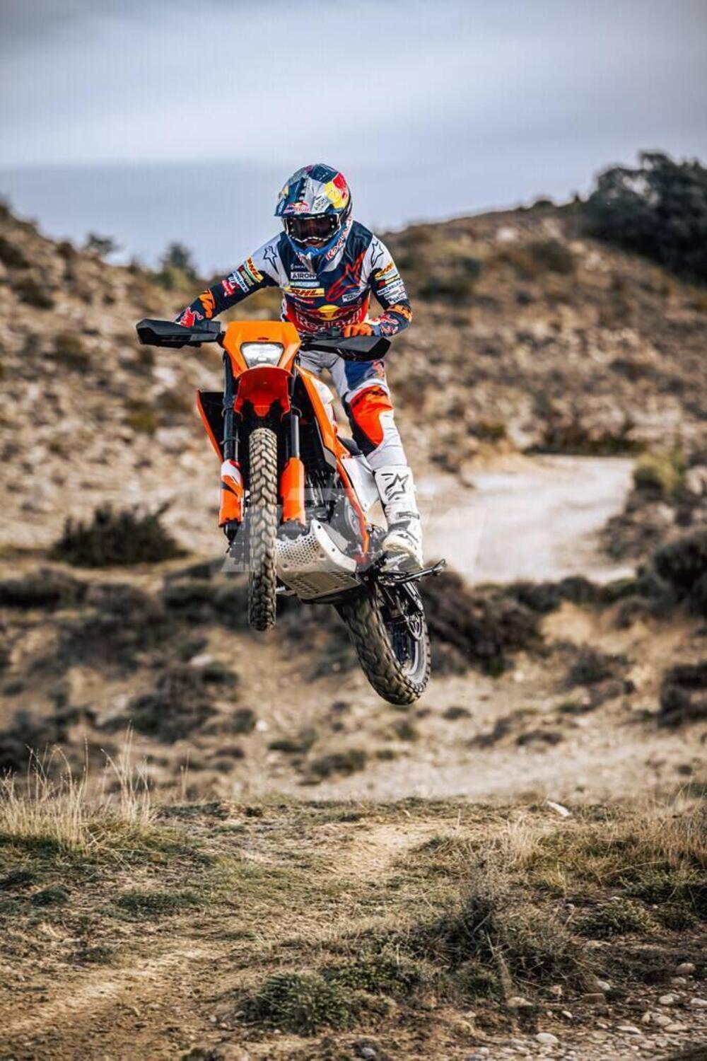 KTM 125 Enduro R (2025 - 26) (13)