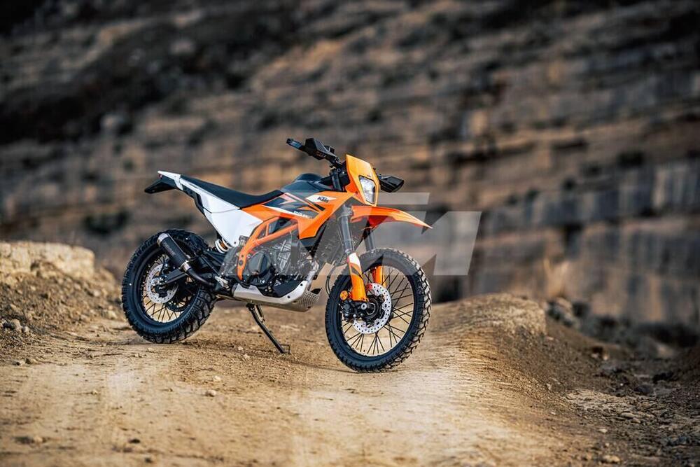 KTM 125 Enduro R (2025 - 26) (12)