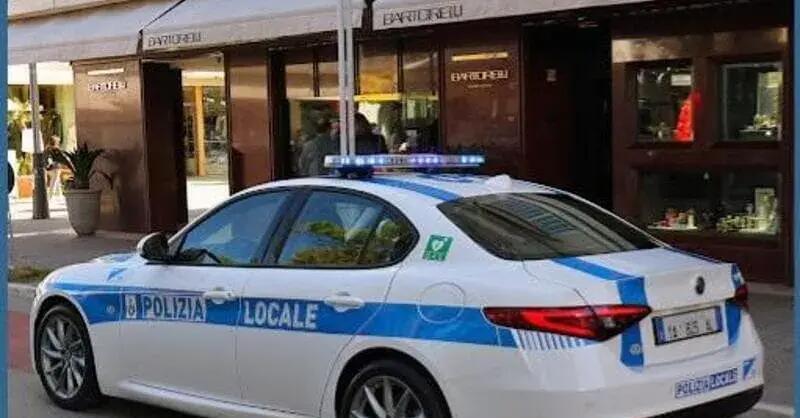 A Udine la gara per chi fa pi&ugrave; verbali, il multometro 2025 della Polizia Locale