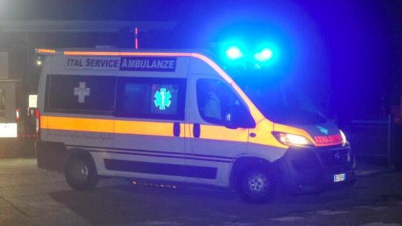 Genova, investe e uccide una donna in scooter: il guidatore dell&#039;auto si toglie poi la vita. I due si conoscevano