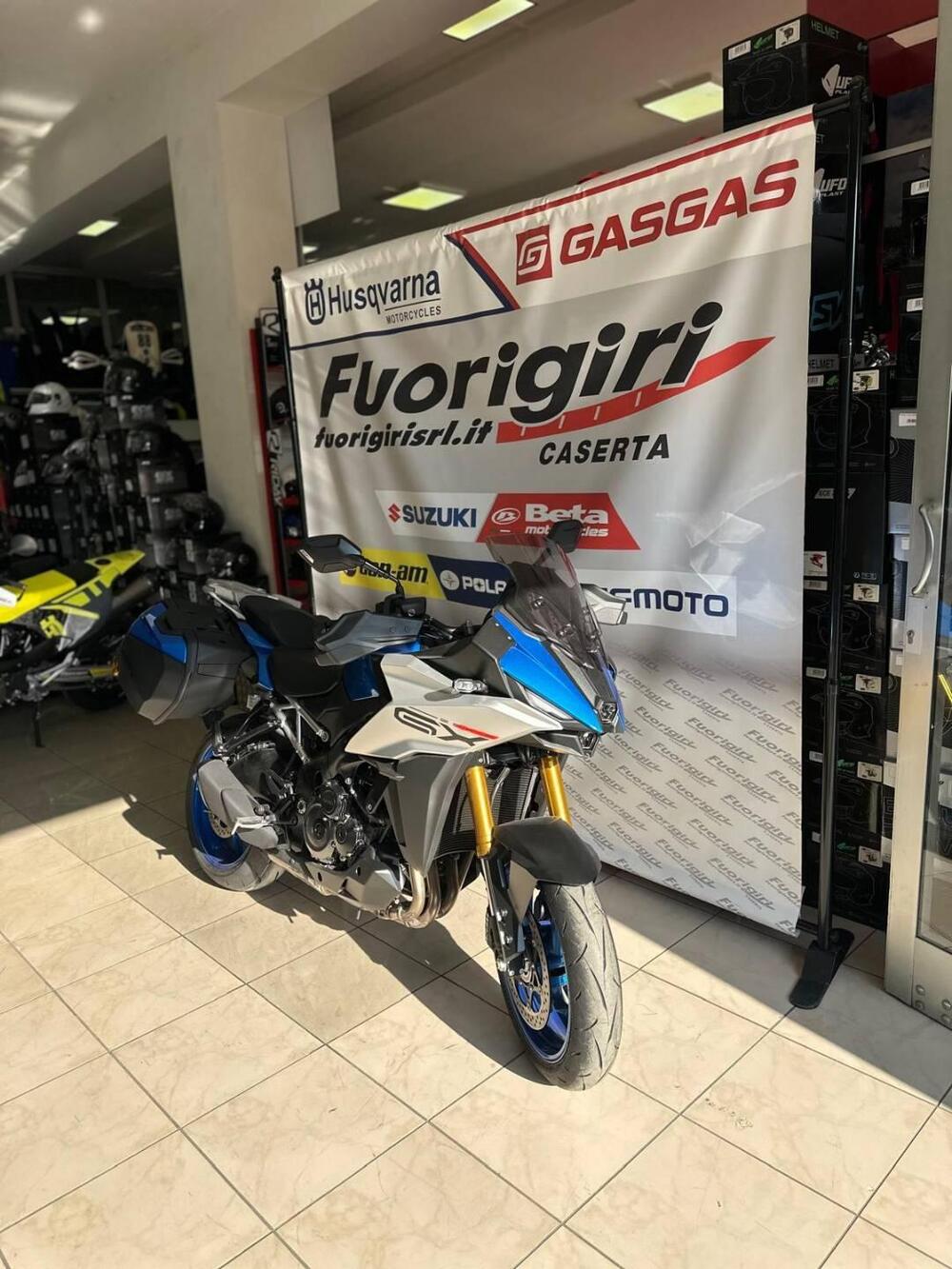 Suzuki GSX-S1000GT (2025) (2)