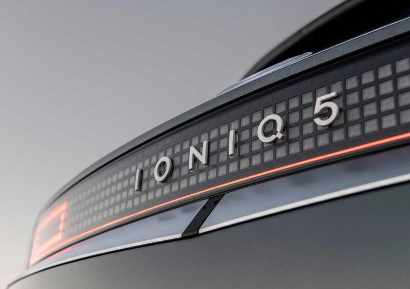 Hyundai Ioniq 5 2024  (2024-->>) (14)