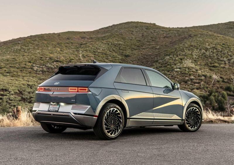 Hyundai Ioniq 5 2024  (2024-->>) (2)