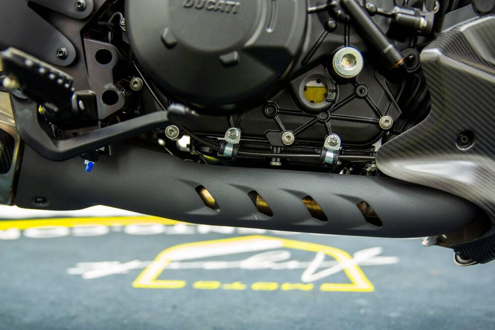 Ducati Diavel for Bentley (2024) (16)