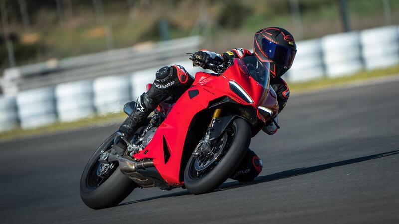 Ducati Panigale V2: rispondiamo alle vostre domande [VIDEO]