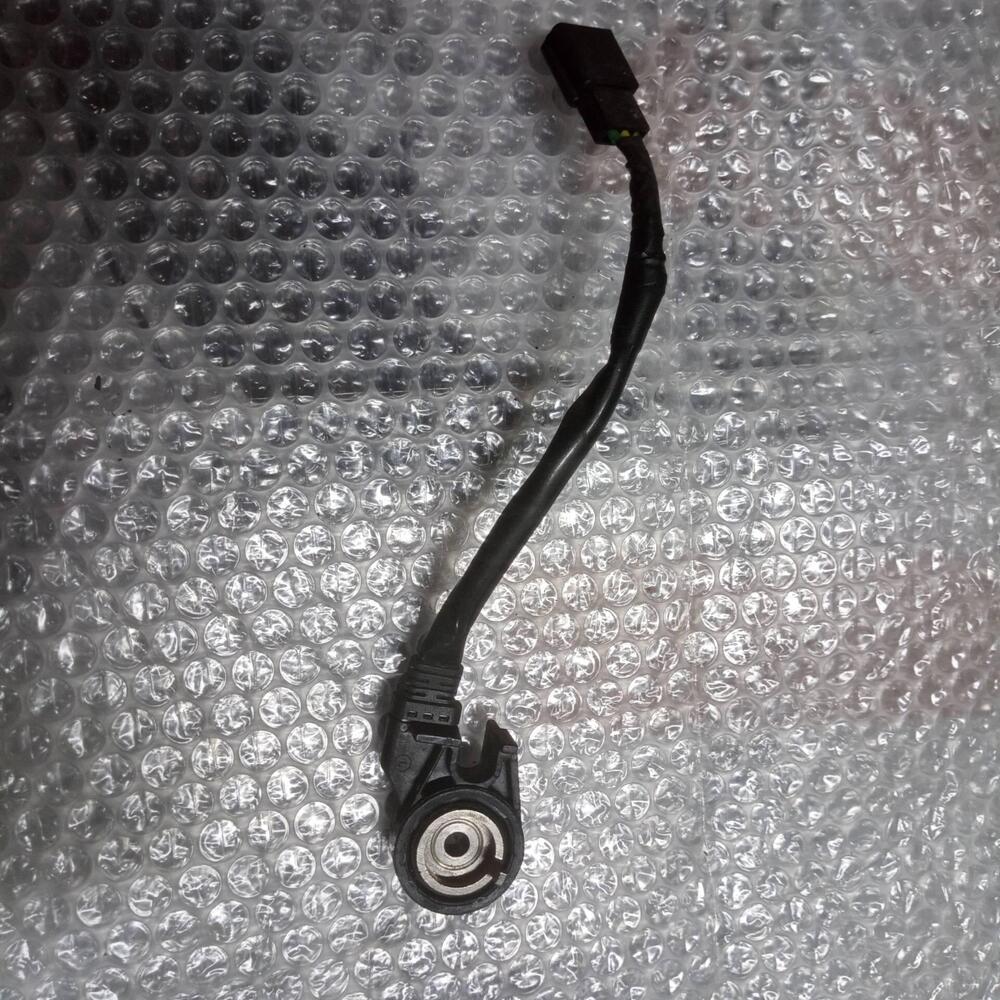 Sensore cavalletto Kymco Downtown (2)