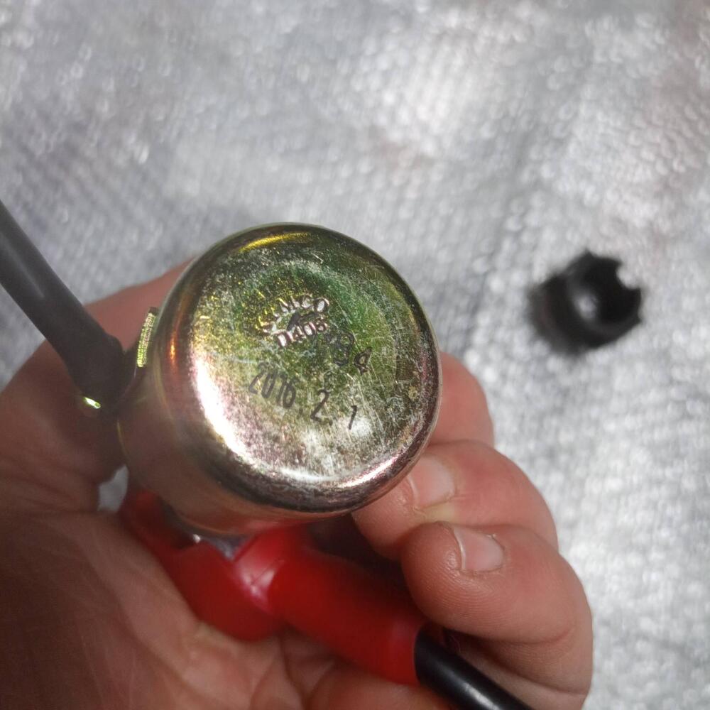 Relè accensione solenoide Kymco Downtown (2)