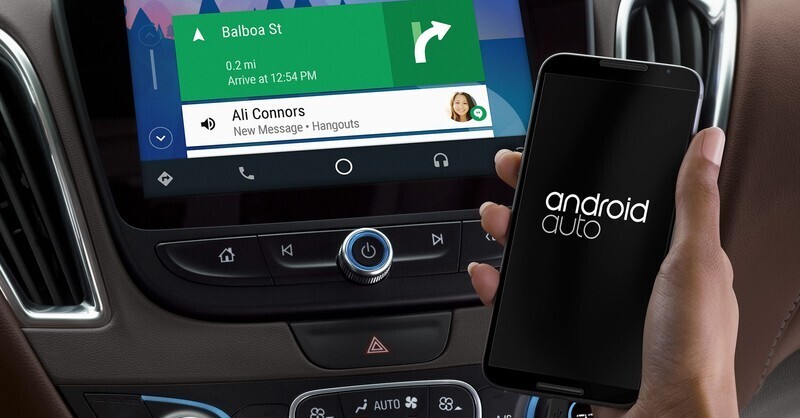 Android Auto 13.8: Nuovo aggiornamento migliora le app da veicolo fermo