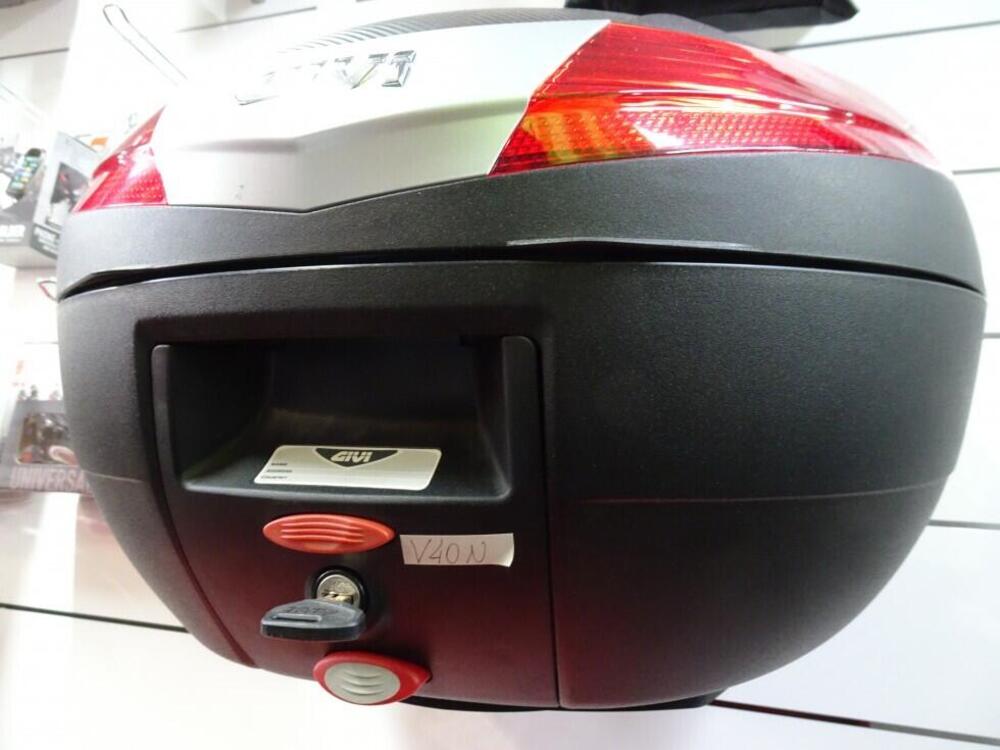 BAULETTO 40 Lt Givi (3)