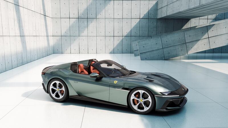 Ferrari 12Cilindri Spider: performance da supersportiva e suono da Grammy