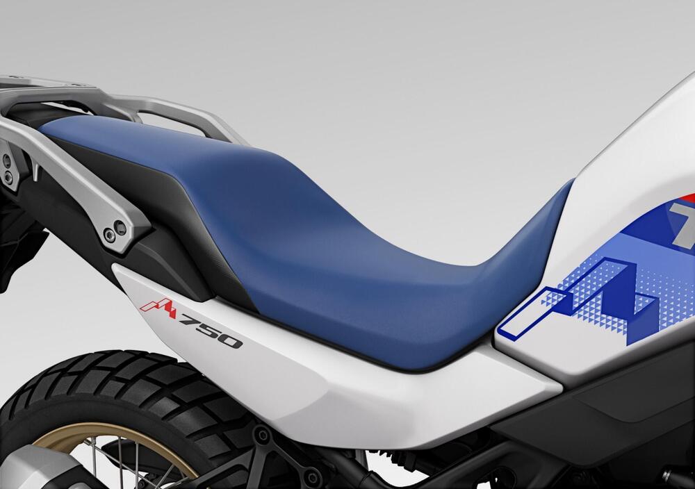 Honda Transalp XL750 (2025) (5)