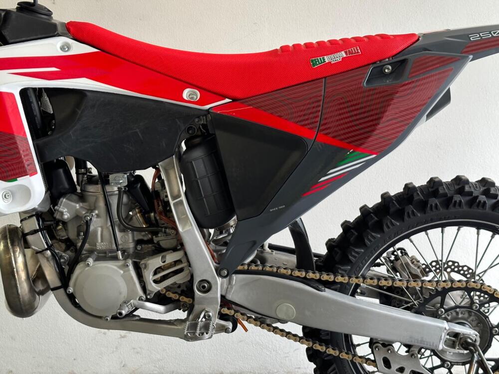 Fantic Motor XX 250 2T (2023) (6)