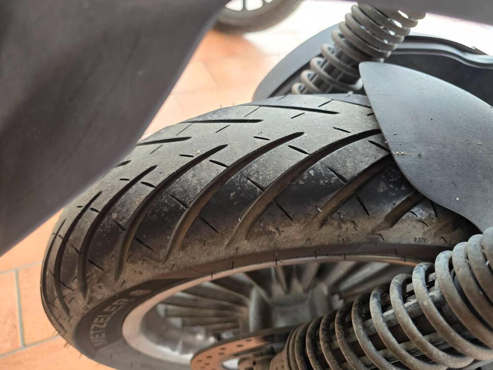 Piaggio Beverly 300 i.e. (2010 - 16) (10)