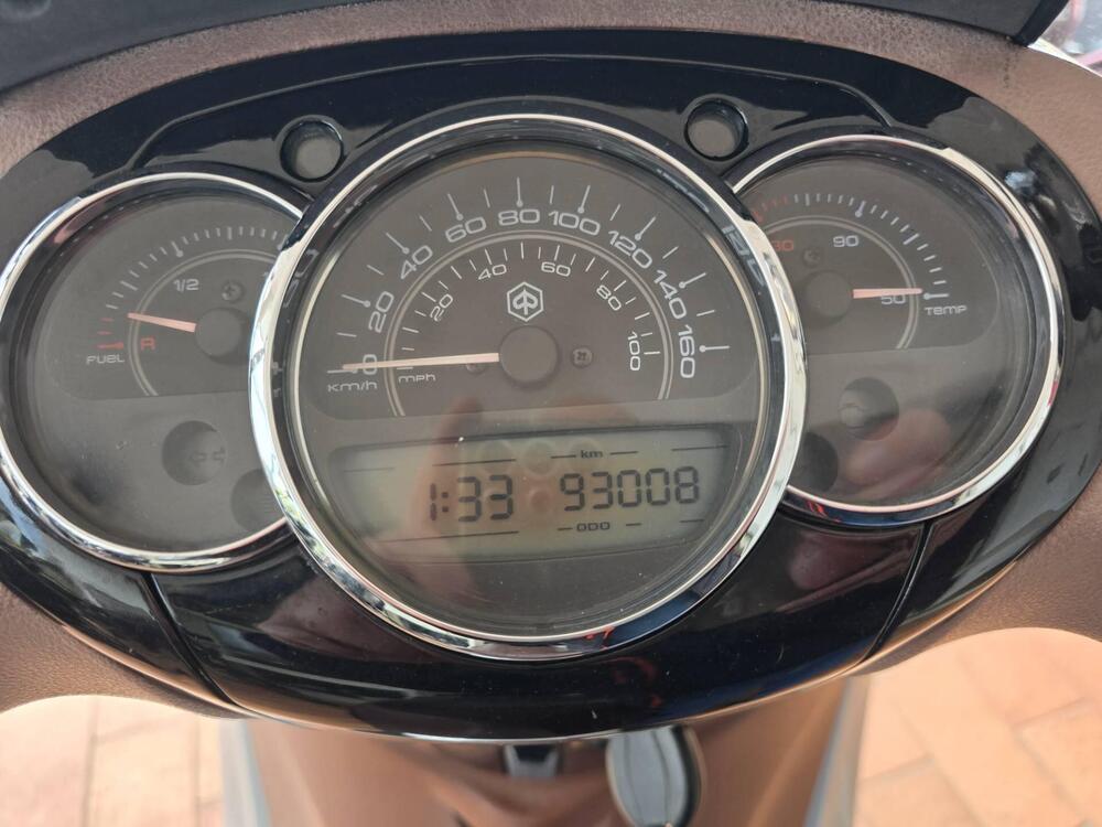 Piaggio Beverly 300 i.e. (2010 - 16) (11)