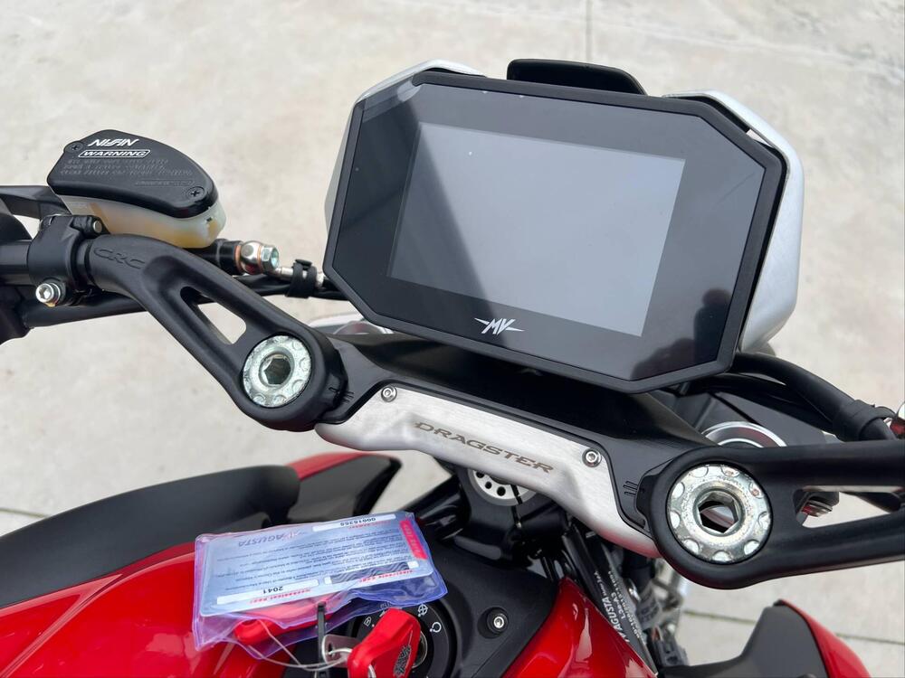 MV Agusta Dragster 800 R (2023 - 25) (7)