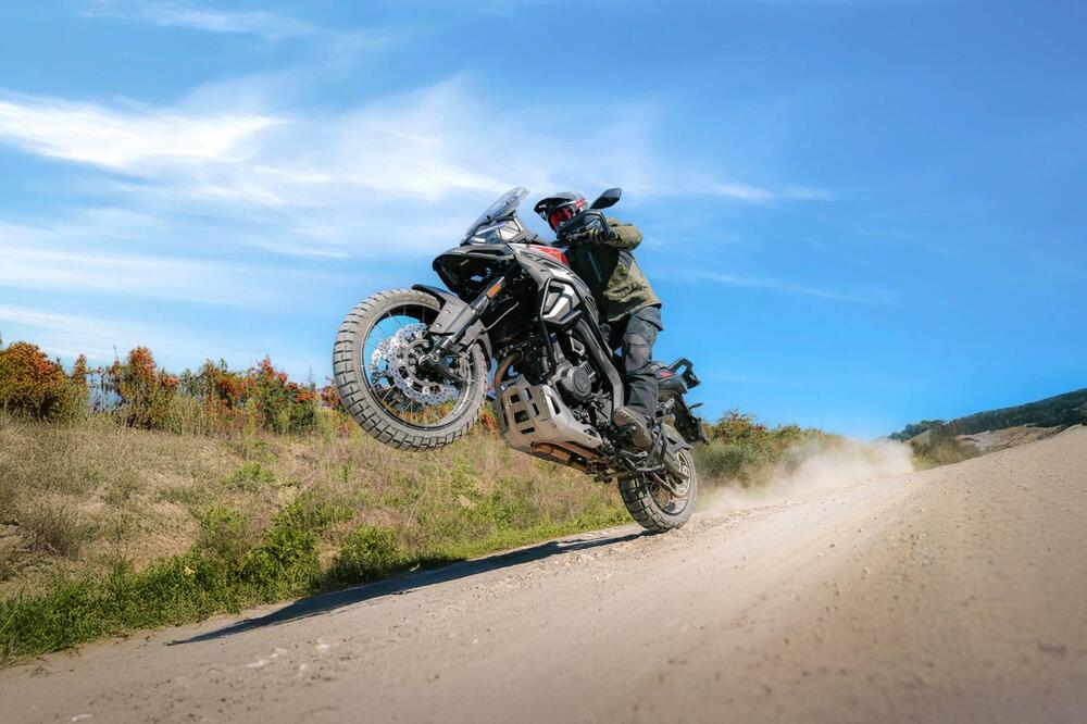 Morbidelli T1002VX (2024 - 25) (10)