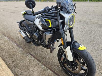 CFMOTO 700CL-X Sport (2022 - 25) usata