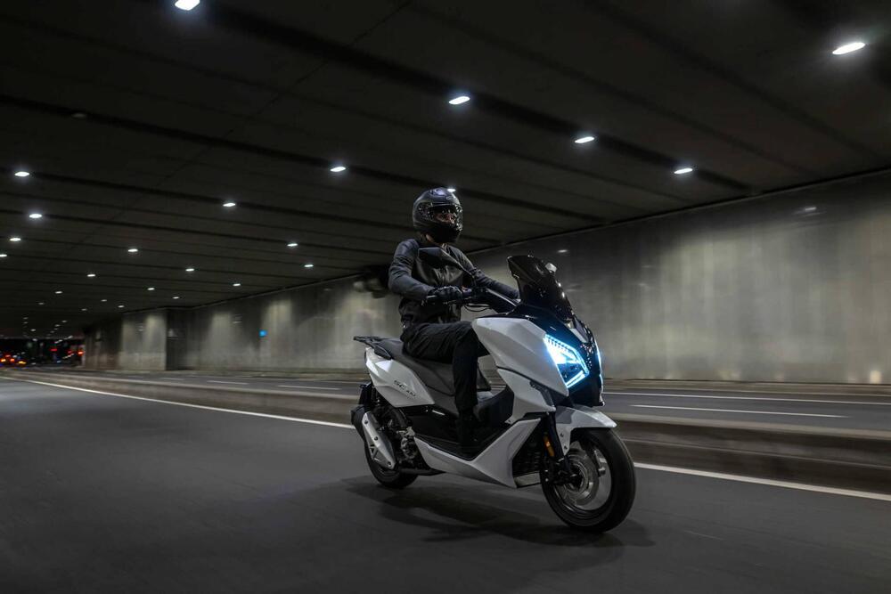 Morbidelli SC300 (2024 - 25) (3)