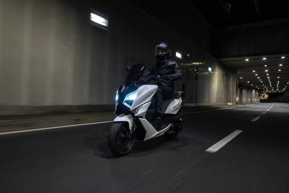 Morbidelli SC300 (2024 - 25) (4)