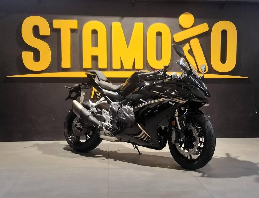 QJ Motor SRK 800 RR (2025) (2)