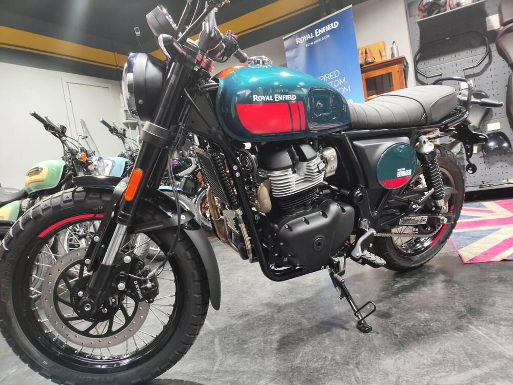 Royal Enfield Bear 650 (2025 - 26) (2)