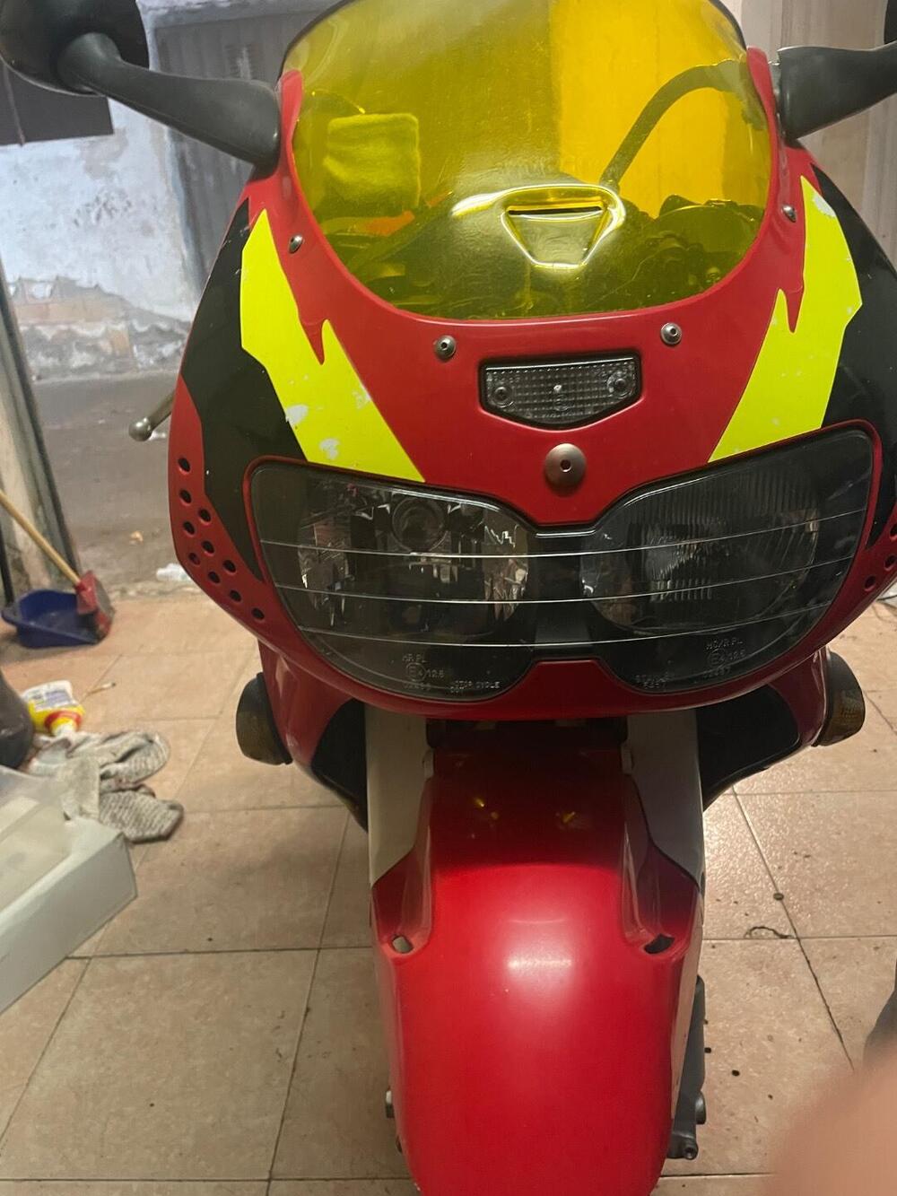 Honda CBR 900 RR (1996 - 97) (2)