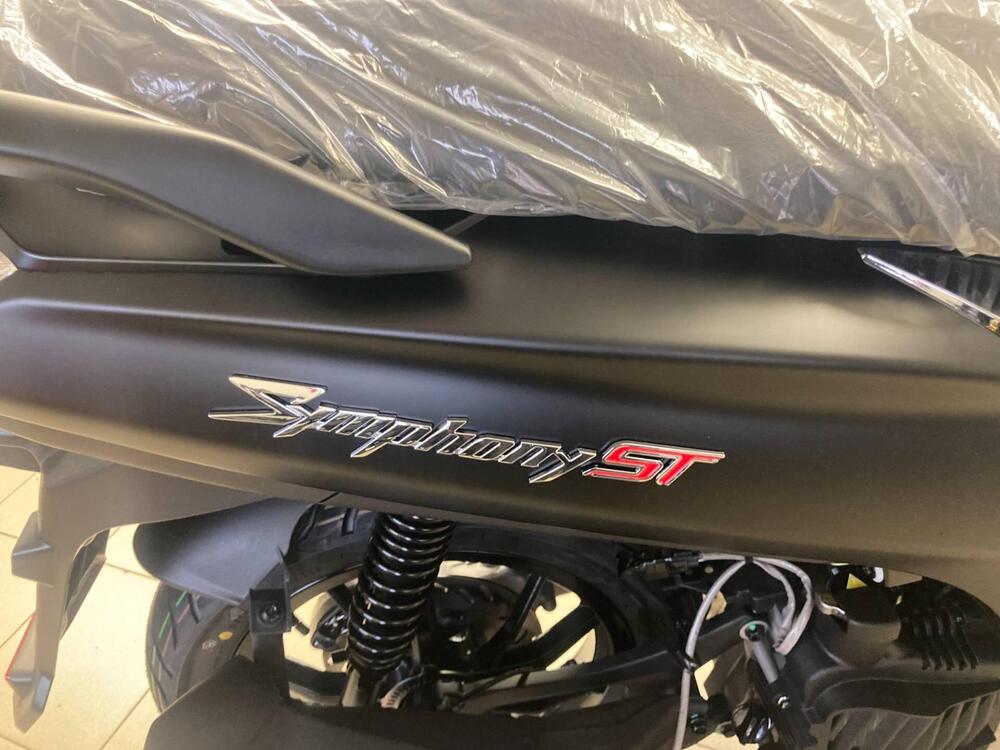 Sym Symphony 125 ST (2025 - 26) (5)