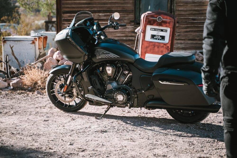 Indian Challenger 1834 Powerplus Dark Horse (2025 - 26) (5)