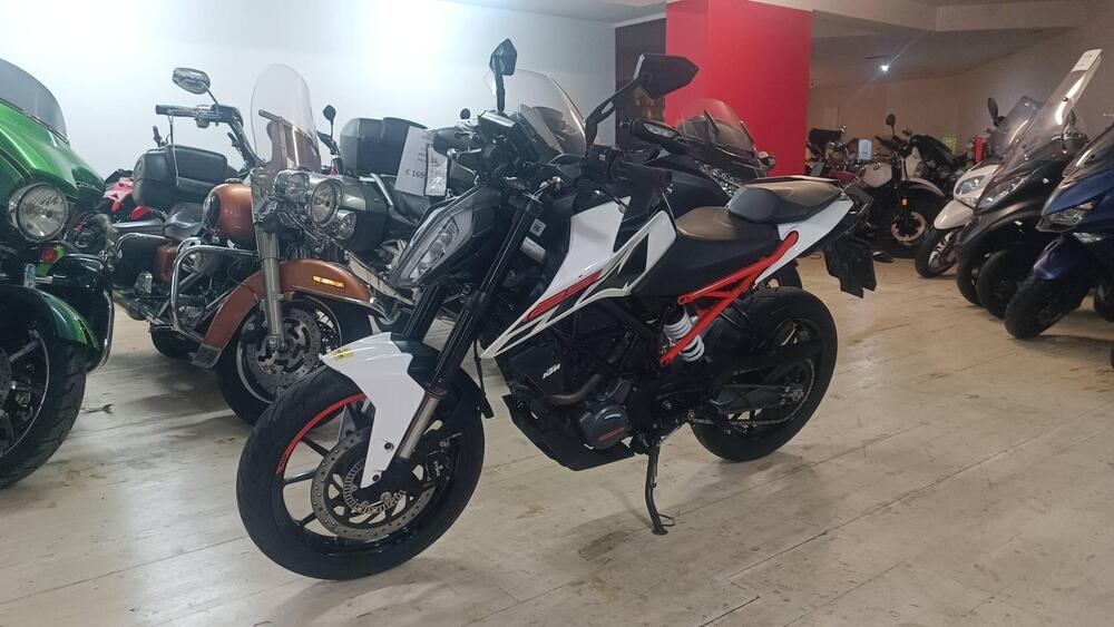 KTM 125 Duke (2021 - 23) (3)