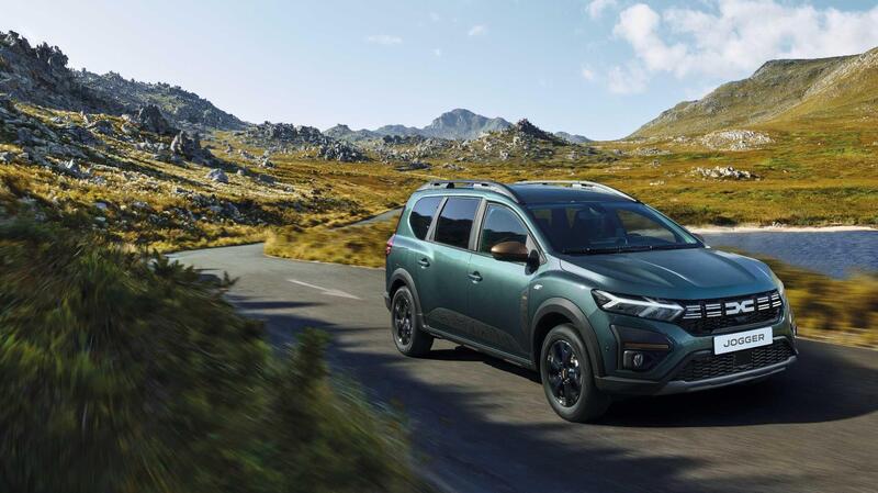 Dacia Jogger: la familiare versatile si aggiorna con un occhio alla sicurezza e al comfort