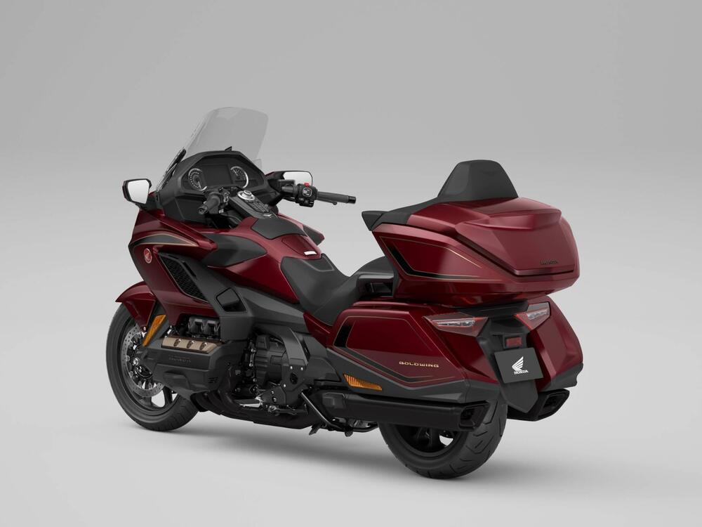 Honda GL 1800 Gold Wing Tour 50° Anniversario (2025) (5)