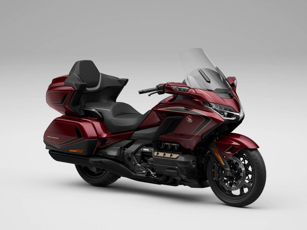 Honda GL 1800 Gold Wing Tour 50° Anniversario (2025) (3)