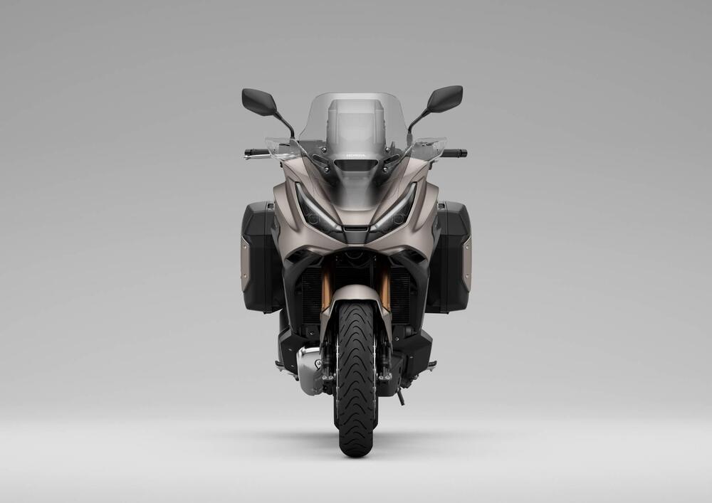 Honda NT 1100 DCT Electronic Suspension (2025) (7)