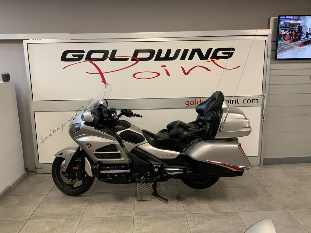 Honda GL 1800 Gold Wing (2012 - 17) (2)