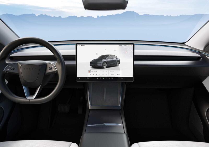 Tesla Model Y (2021-->>) (10)