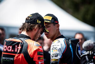 DopoGP SBK. GP d'Australia. Nicol&ograve; Bulega show. Ma Toprak Razgatlioglu &egrave; davvero in crisi? [VIDEO]