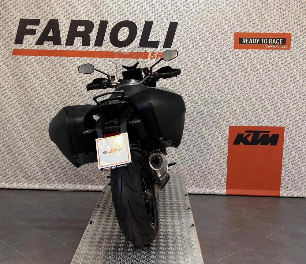 KTM 1290 Super Duke GT (2019 - 20) (4)