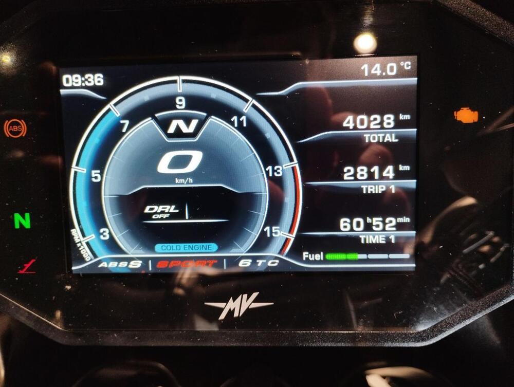 MV Agusta Turismo Veloce 800 Rosso (2021 - 23) (7)