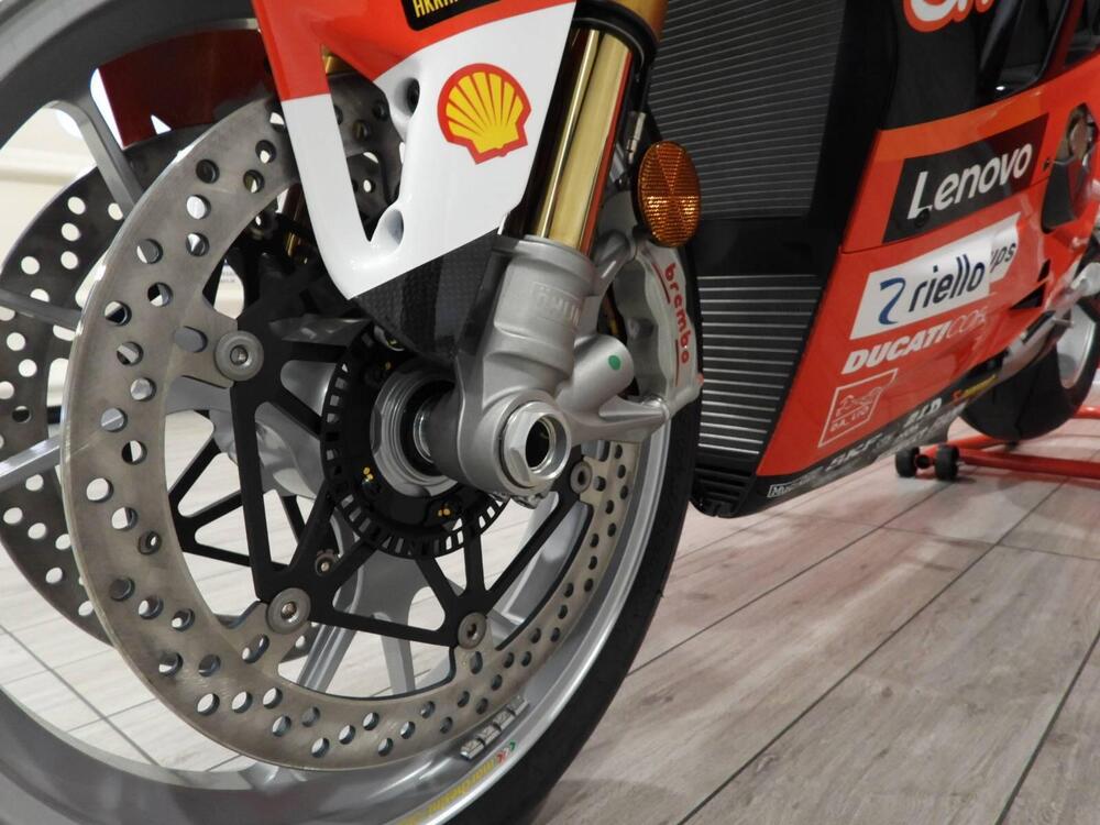 Ducati Panigale V4 Bautista 2022 World Champion Replica (2023) (5)