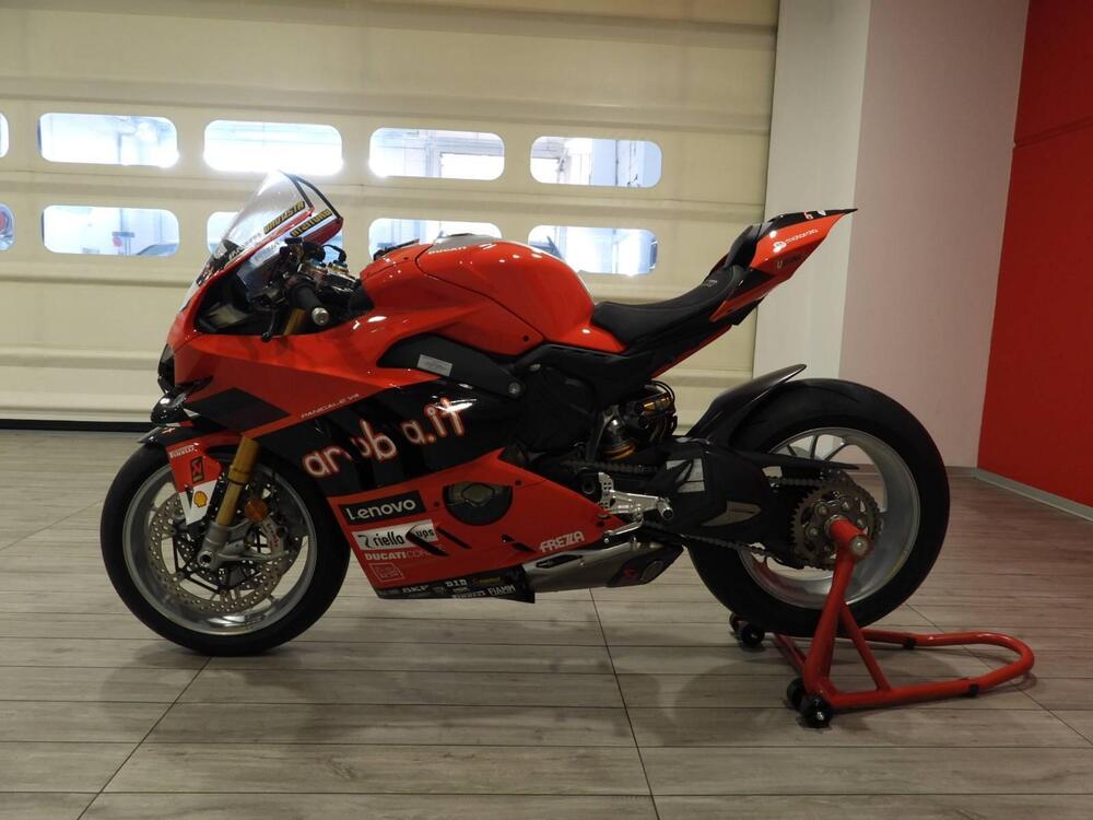 Ducati Panigale V4 Bautista 2022 World Champion Replica (2023) (2)